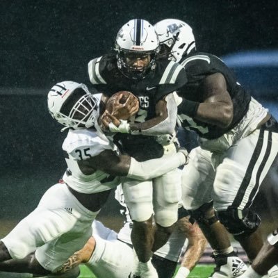 RB @holmesccfb - Ht 5'10 Weight 175 NCAA ID#2504572078