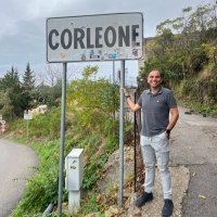 roberto estrada (@robertoxavier) 's Twitter Profile Photo roberto estrada (@robertoxavier) 's Twitter Profile Photo
