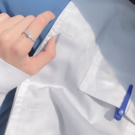 أساعدك في فهم دروسك 📚وتحقيق درجات مرتفعه🤩 من خلال إعطائك محاضرات وشروحات مفيدة تساعدك على الفهم والحفظ💡الرابط لحجز دروسك🔗