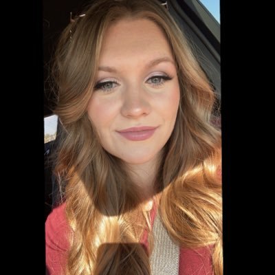 JessFarrelly03's profile picture. 