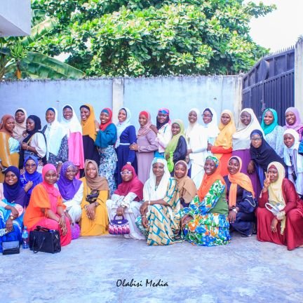 muslimahcircl's profile picture. We bring muslimahs together to grow in the Deen and life generally, network, and have halal fun || Backup for @muslimahcircle