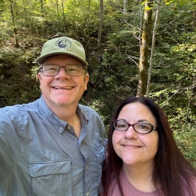 I like to go geocaching with my wife Patty and geo-dog Raven. Served this great nation as member of the US Army for 20 years.