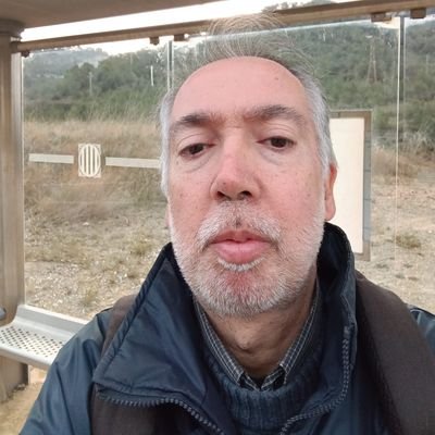 Et regalen por per a que els compris seguretat.
Ni un pam de net.