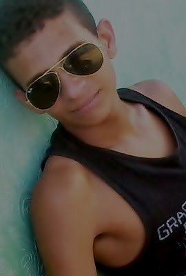 Nαo soou Peerfeeito, neiim doono dα veerdαdee.
Maaiis, soouu doonα dee miim, doono dαss miinhαs voontααdees !