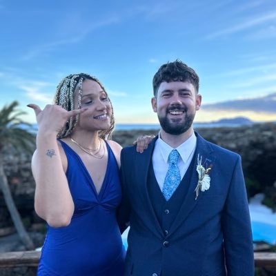 T_Sugs's profile picture. •Livin' like Larry•