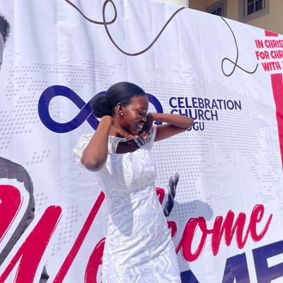Lisabeth - Consecrated to God
Product designer| Alumna @AltschoolAfrica, when I am not designing, I am doing photography.