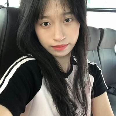 makoman1079443's profile picture. 