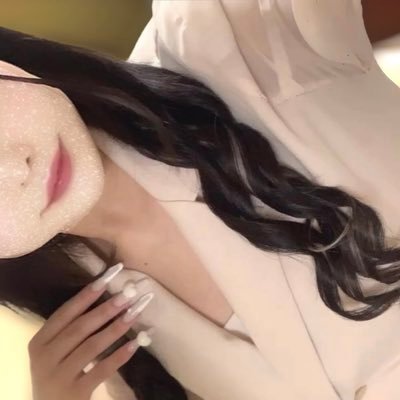 __yulv's profile picture. ミナミのどこかに通ってます