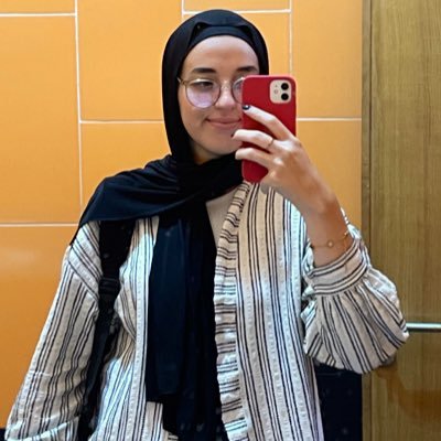 OouiouiBaguette's profile picture. 22 CS student👩🏻‍💻
