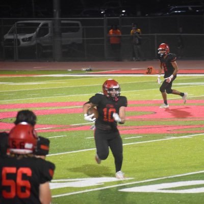 Rb//Co2028//Ottawa High School//4.2 gpa// 5’8 170//Hudl: https://t.co/FCBdRGmQe8 Number: 785-248-6147