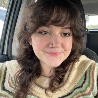 joelleaaronn's profile picture. thought dump