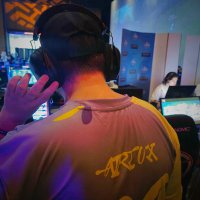 FAKE Airt0x (@airtox__) 's Twitter Profile Photo FAKE Airt0x (@airtox__) 's Twitter Profile Photo
