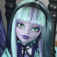 Twylissi (not active) (@twylissi) 's Twitter Profile Photo