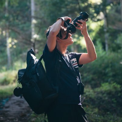 photographer / artist 主食はアーモンドと大豆。ポートレートかるた「かなものがたり」(制作中)をHPで公開中です。スナップや商品撮影 → https://t.co/062E60l343