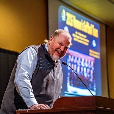 Senior Associate AD - External @mwsugriffons.
Fan of @utmsports. History buff. Storyteller. Uncanny knowledge of useless information