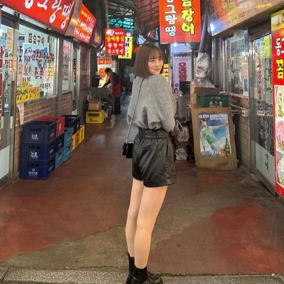 aianmandesu's profile picture. 05 化学生命