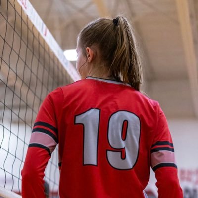 Utica High School ‘27 • GPA 4.1 • 🏐 6’2 Middle • MOVA 16M