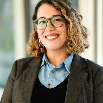 Je suis Dr en biotechnologie et pathologie moléculaire et je m'intéresse à la biotechnologie et à la pédagogie notamment aux cycles supérieurs.