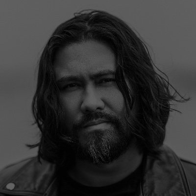 British speculative fiction writer rep'd by @JJBker at @BLM_Agency — find me elsewhere via my website.