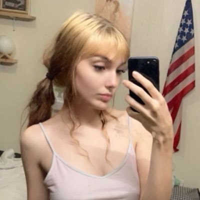 lyssaaa73's profile picture. 18