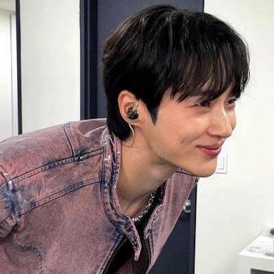星 𝙒𝙤𝙧𝙠-𝙨𝙞𝙩𝙚. Provide premium apps, を dear Customer should I fetch your order? knock my DM or https://t.co/ts5tTRzpEP backup: @babydnoll ㅡ🎸