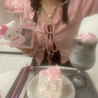 𝒮𝒽𝒾 (@flevnaa) Twitter profile photo