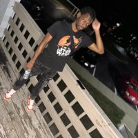 ZAZA (@heyallen__) 's Twitter Profile