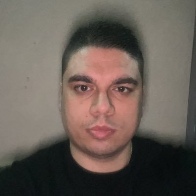 rodolfoerrj's profile picture. 