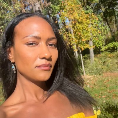 Here to fill 🌎 w/ Love & Light ✨ https://t.co/rV2KkxtN7M