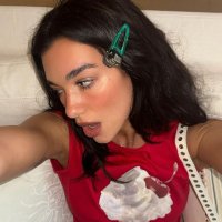 marta (@calmsirwin) Twitter profile photo