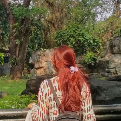 gorgeoussaurus's profile picture. out of costume