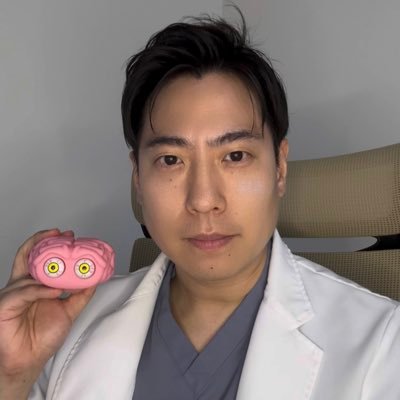 makoto_zaitaku's profile picture. 一般社団法人湊会　代表理事/井土ヶ谷脳神経外科・内科 頭痛・めまい・しびれクリニック院長/脳神経外科専門医/R3年4月に在宅クリ・R5年2月脳外科クリ開業/医療や経営に関して呟きます。一緒に働いて頂ける方、常に募集しております。湊会は人が集まり、病という船旅に疲れた患者さんを癒す湊です。一緒に誇りある未来を築きましょう