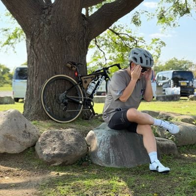 医療機関に勤務。総務課所属の事務職です。ひと昔はMSW。社会福祉士。趣味はロードバイク。クライマーになりたい病院事務職。無言フォロー失礼いたします。#ロードバイク #cervelo