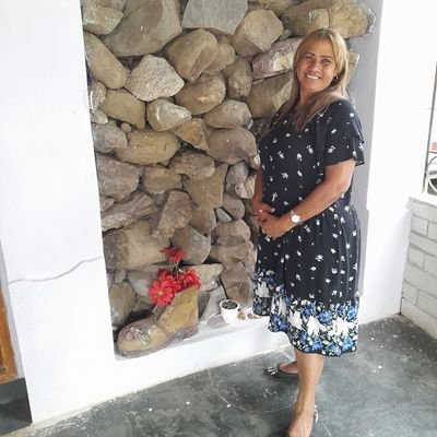 yaqueli65746172's profile picture. Directora General de Comercio Gastronomía y los Servicios