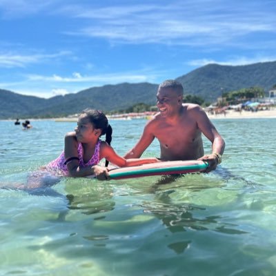 Washingtonbidas's profile picture. Transparência é tudo mentiu perdeu