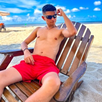 Influencer de viajes , Coqueto de nacimiento, Contenido Exclusivo Telegram VIP🥵🔥