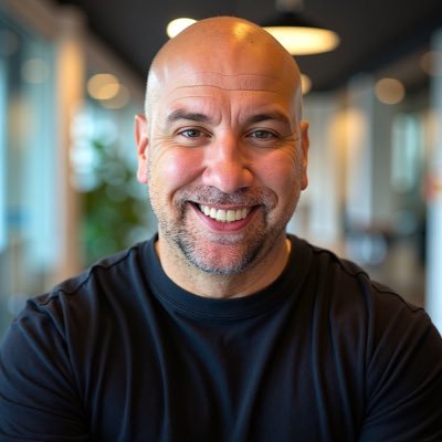 🎙️ 20+ year radio career | 🎬 Voiceover for film & TV | 👨👧👦 Proud dad of 3 “best friends” | 🏆 Trophy husband | 🥩 Steak connoisseur