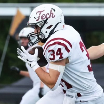 BSpellman3's profile picture. #34 @MITFootball ‘28 | RB KR