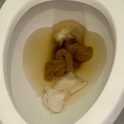 Sebasti55212361's profile picture. 