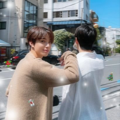 peachjamalade's profile picture. 잰정 사귀는 거 같애🕵‍♀️ 왜냐! 그건 저도 모르겠어요!