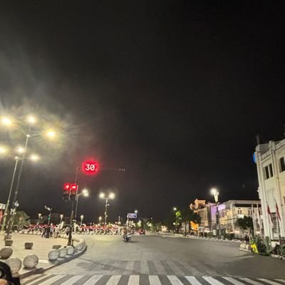 RRamadhan199's profile picture. 