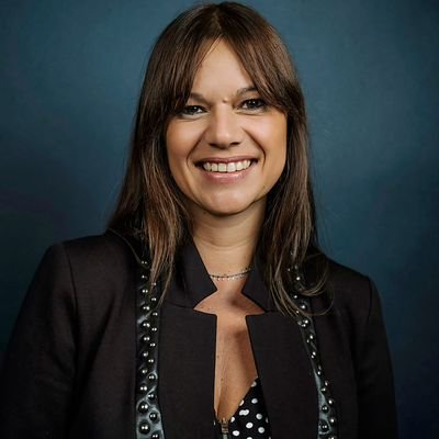 Diplomat-mother of 3. Previously posted in 🇿🇦 and in 🇸🇳. Now focusing on Pacific 🇳🇿🇨🇰🇫🇯🇭🇲🇲🇭🇵🇬🇸🇧🇹🇴🇼🇸🇻🇺🇹🇻🇰🇮🇫🇲