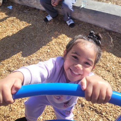 tashapoa's profile picture. 