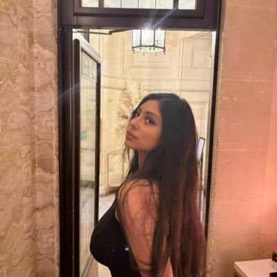 ___skr98's profile picture. 💔 98' my inner world 🔮