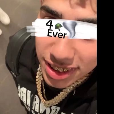 PROFIT2EZ4REAL's profile picture. Move with strategy not emotions 🤴🏽🥂