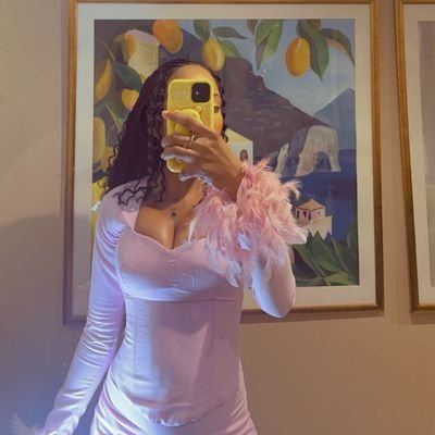 Friendly, foodie, 💯 a vibe,
Chelsea fc 💙💙 abeg: @realdeltanbabe