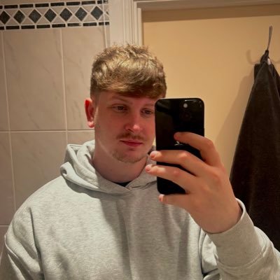 Charlie_Finny's profile picture. Leeds, 25 | Instagram: Charlie.Finc | Social Media Agency Owner @FincSocial 🚀