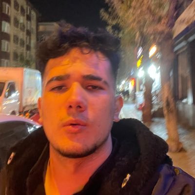 ihsnlegends's profile picture. entrepreneur and human