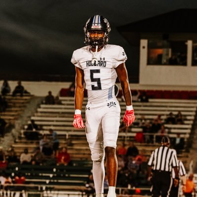 C/O ‘25 | ATH | 6’1 | 170lb |@TheRBClub1 NCAA ID: 2211723879📱9102841071 ✉️ Smith5.demetrius@gmail.com