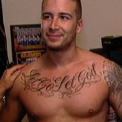 TEAMVINNNY's profile picture. Vinny is awsome bro !!! [= hes cool and funny #TeamVinnyForever